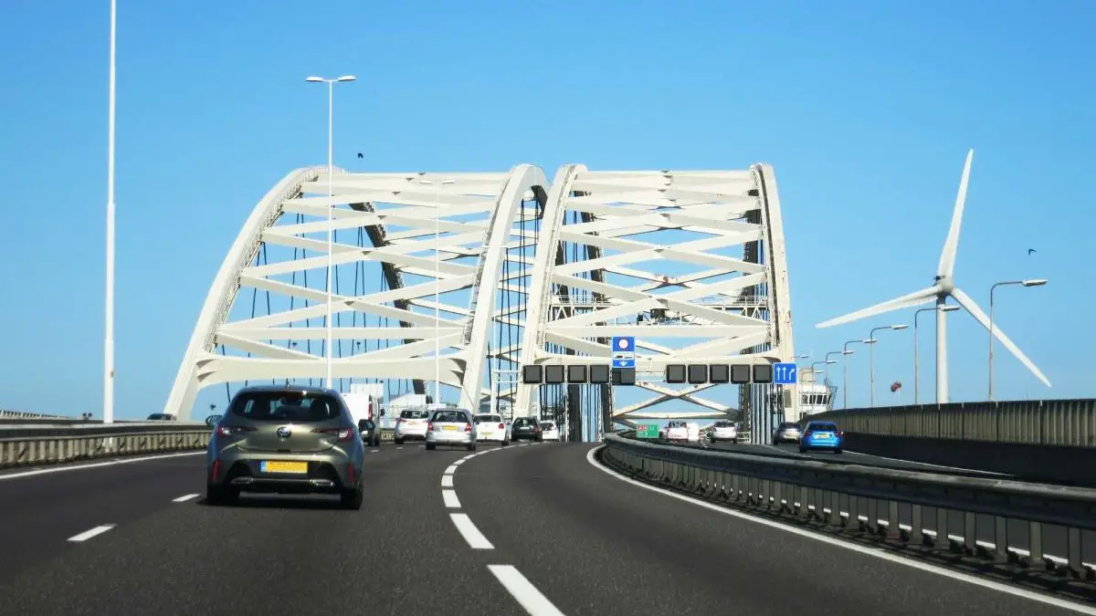 Como llegar a Ámsterdam por carretera